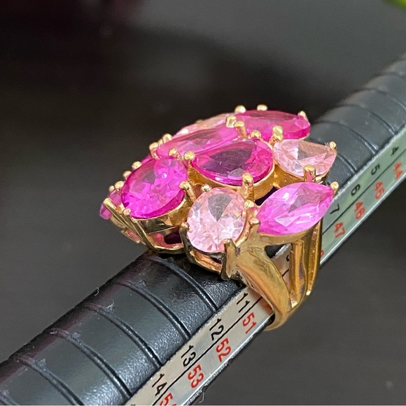 JC China Signed Pink Fuchsia Pink Cluster Crystal Cocktail Ring Size 5.5 - Picture 11 of 16